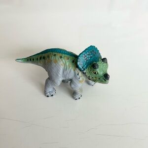 Vintage 1997 Safari Ltd. Wild Safari Baby Triceratops Dinosaur Animal Figure